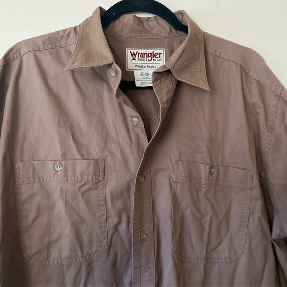Wrangler wrinkle resist XL men’s button down shirt brown long sleeve Rugged Wear - Picture 5 of 7
